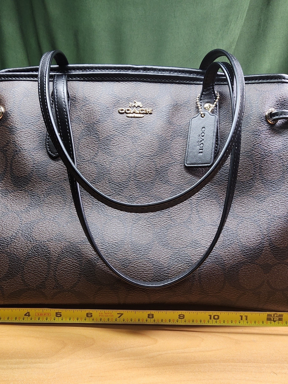 Coach Brown/Black Signature  Drawstring Carryall